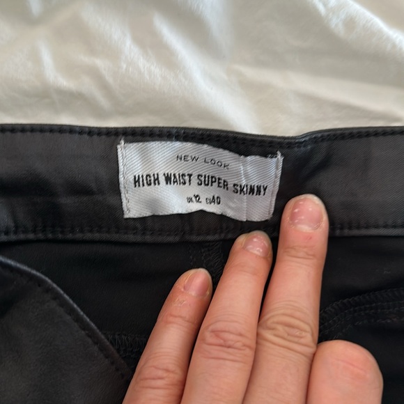 Black pleather high rise pants - Picture 4 of 6